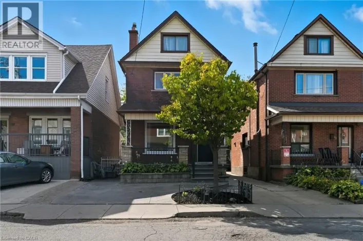 70 ROSEMONT Avenue, Hamilton