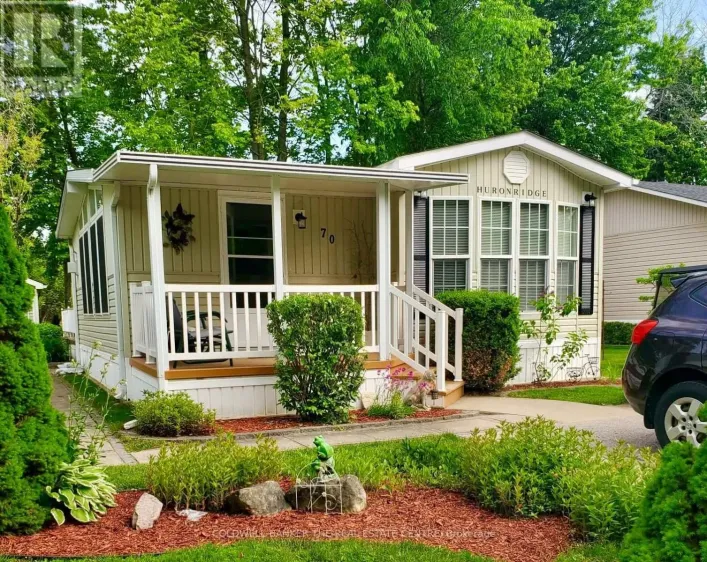 70 TOPAZ STREET, Wasaga Beach