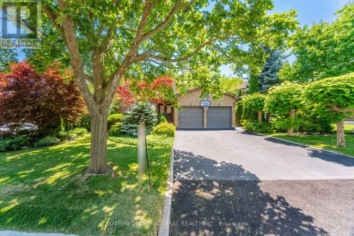 70 TOPHAM CRESCENT, Richmond Hill