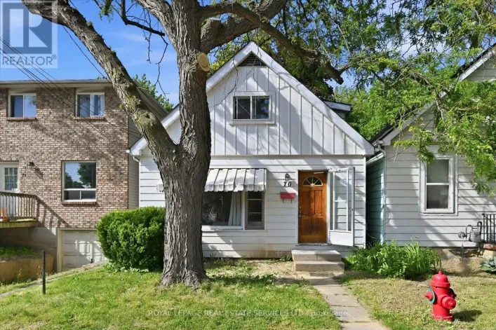 70 WARD AVENUE, Hamilton