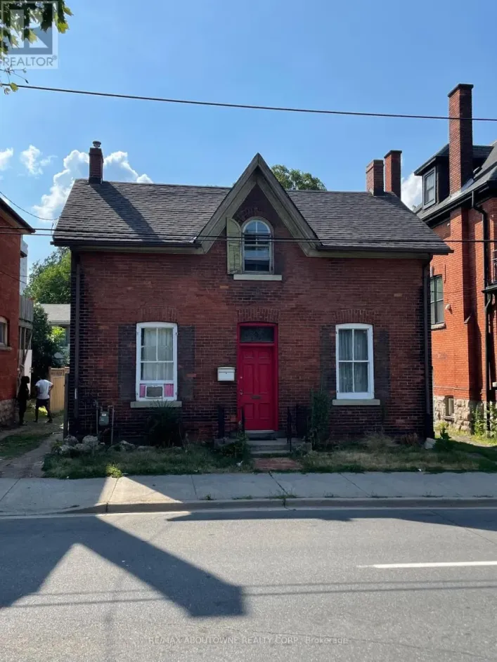 70 WELLINGTON STREET S, Hamilton