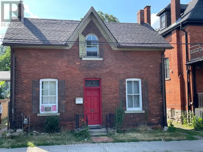 70 WELLINGTON STREET S, Hamilton