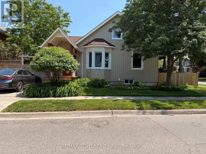 70 WEST STREET W, Brampton