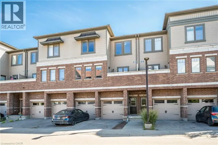 70 WILLOWRUN Drive Unit# B2, Kitchener
