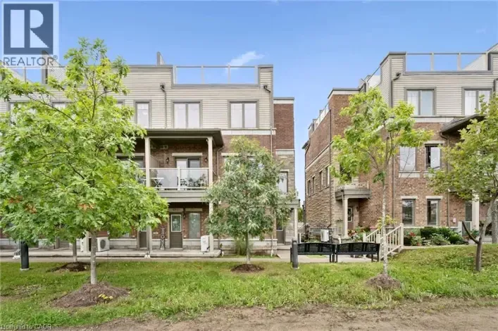 Row / Townhouse for sale: 70 WILLOWRUN Drive Unit# #C8, Kitchener