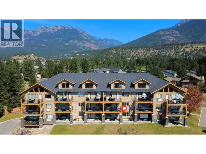 700 BIGHORN Boulevard Unit# 713 E, Radium Hot Springs