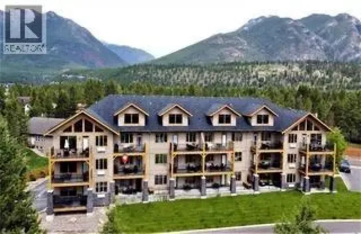 700 BIGHORN Boulevard Unit# 725 I1, Radium Hot Springs