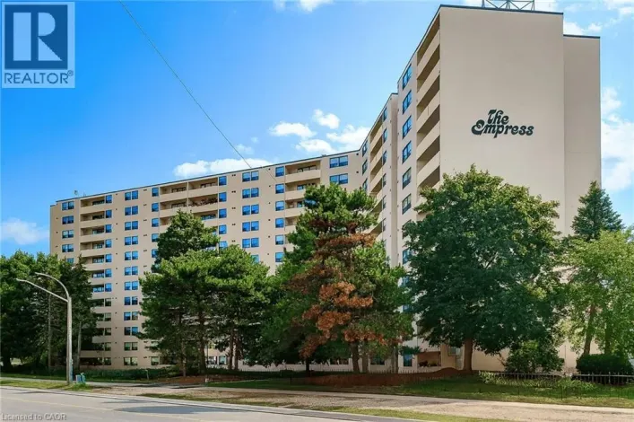 700 DYNES Road Unit# 712, Burlington
