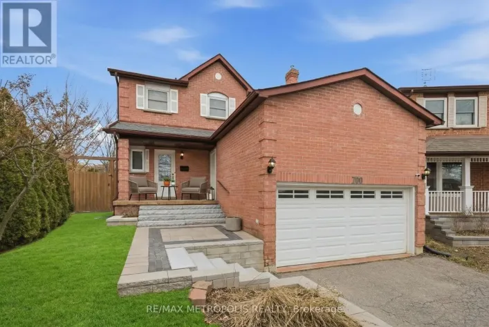 700 MOUNTJOY COURT, Oshawa