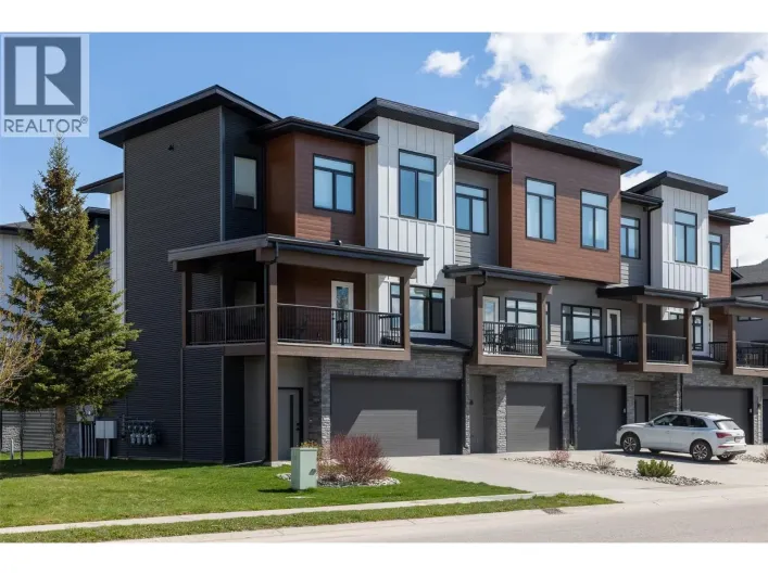 700 RIVERSIDE Way Unit# 101, Fernie