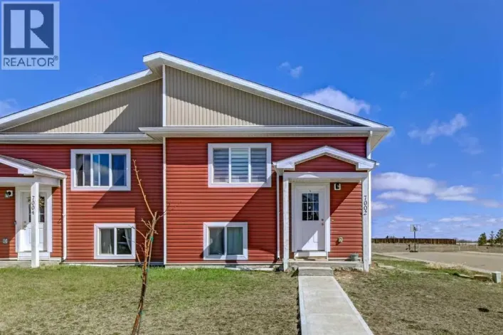 7002 50 Avenue, Camrose