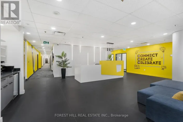 700-21 - 305 MILNER AVENUE, Toronto