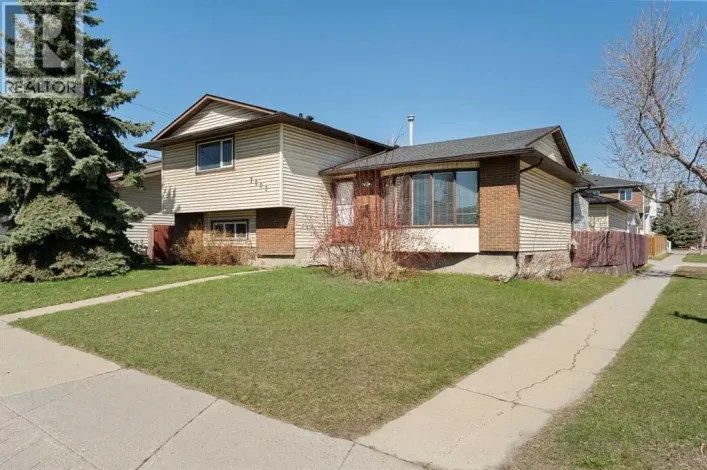 7003 Temple Drive NE, Calgary