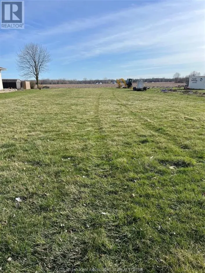 7005 Dufferin AVENUE, Wallaceburg