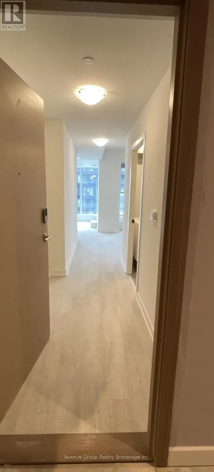 701 - 1 QUARRINGTON LANE, Toronto