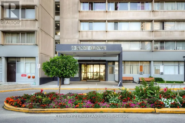 701 - 10 SUNNY GLEN WAY, Toronto