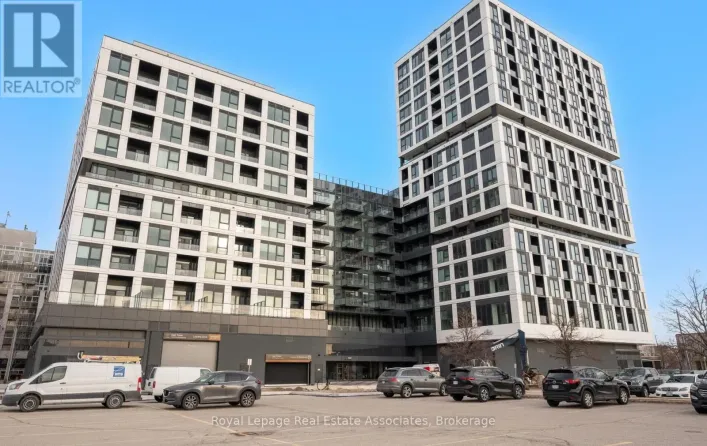 701 - 1007 THE QUEENSWAY, Toronto