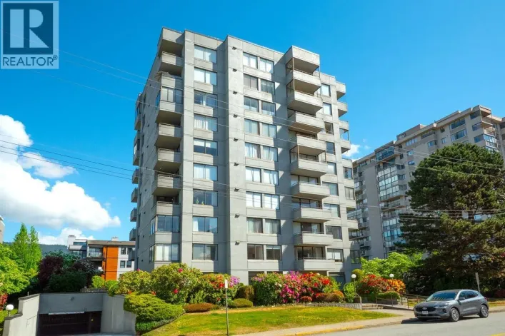 701 1341 CLYDE AVENUE, West Vancouver