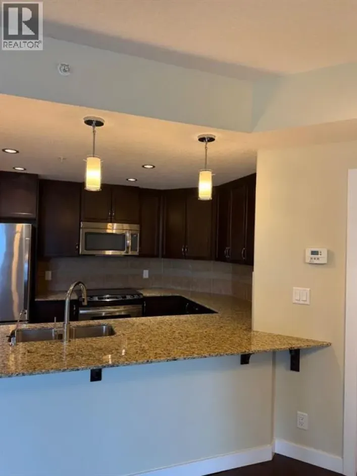 701, 16 Varsity Estates Circle NW, Calgary