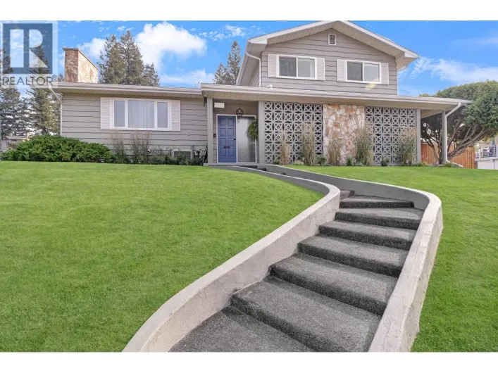 701 17TH Avenue S, Cranbrook