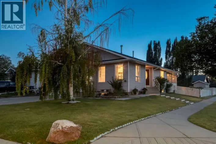 701 19 Street SE, High River