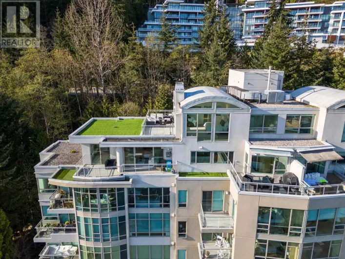 701 3105 DEER RIDGE DRIVE, West Vancouver