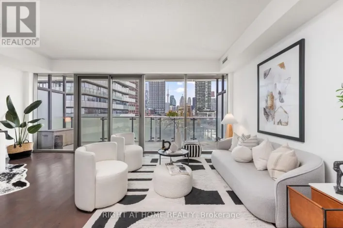 701 - 390 CHERRY STREET, Toronto