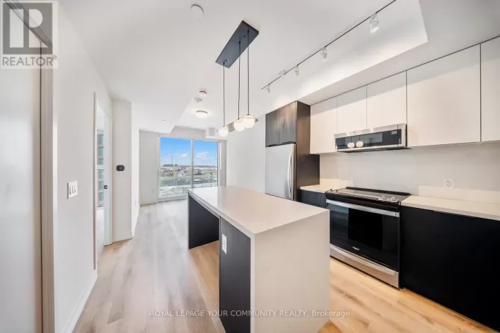 701 - 5 YORK GARDEN WAY, Toronto