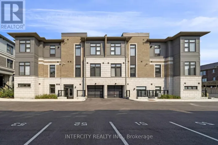 Apartment for sale: 701 - 60 HALLIFORD PLACE, Brampton