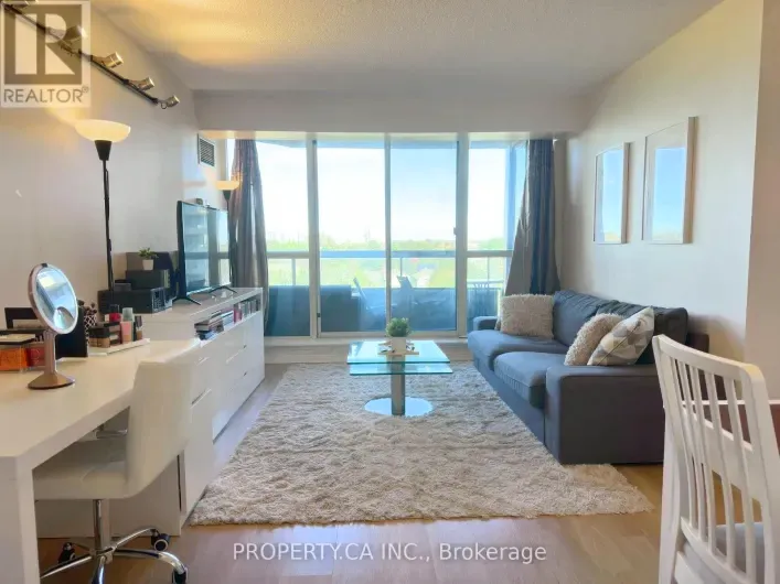 701 - 91 TOWNSGATE DRIVE, Vaughan