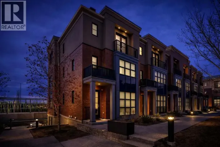 701 Aspen Meadows Hill SW, Calgary