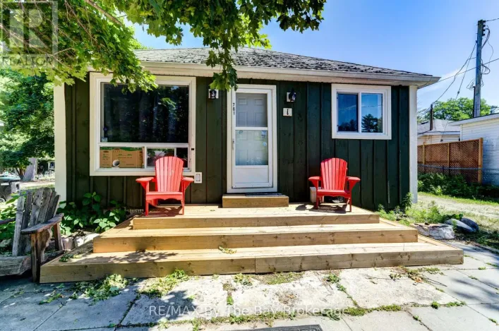 701 RIVER ROAD E, Wasaga Beach