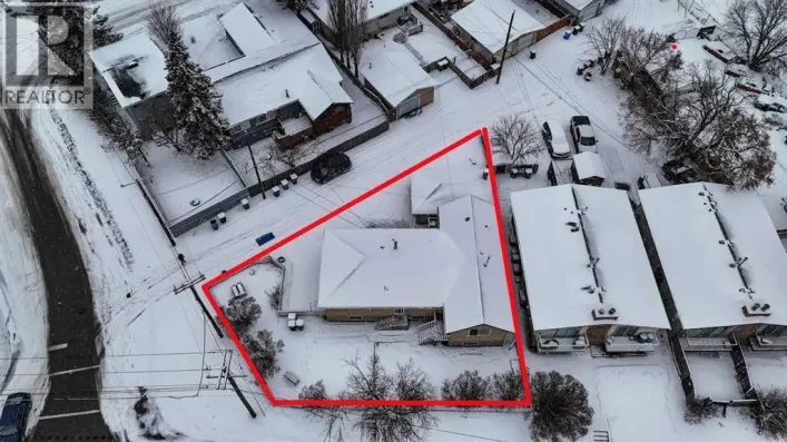 7012 Bowness Road NW, Calgary