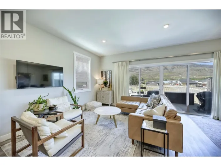 7012 WREN Drive, Osoyoos