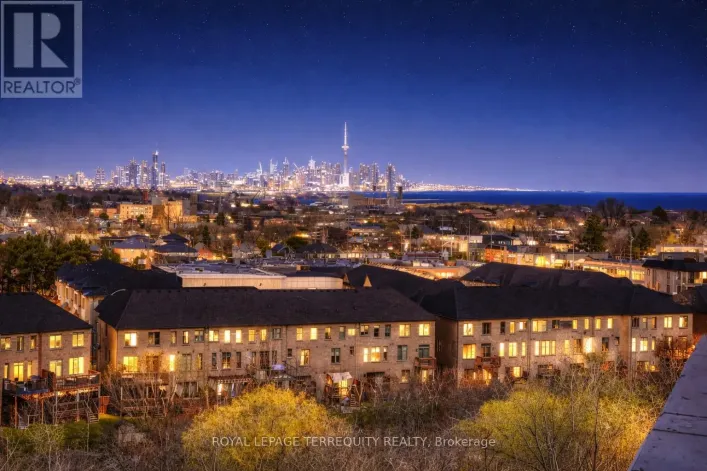 702 - 1063 DOUGLAS MCCURDY COMMON, Mississauga