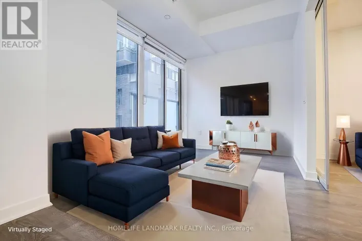 702 - 115 BLUE JAYS WAY, Toronto