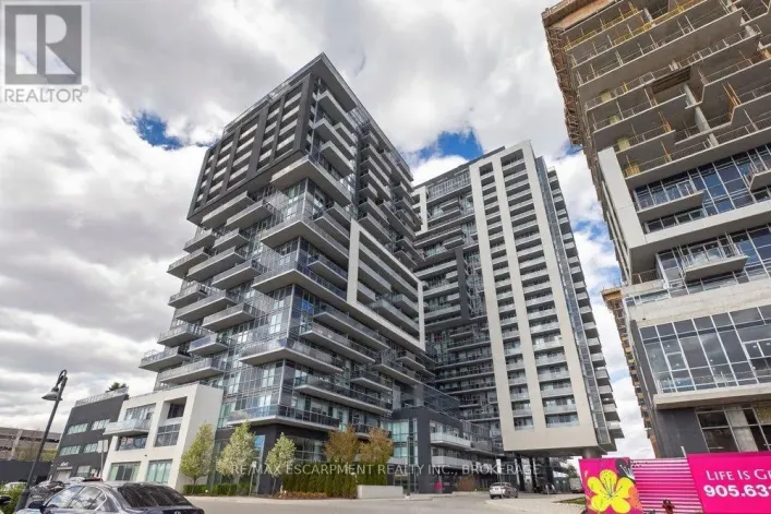 702 - 2087 FAIRVIEW STREET, Burlington