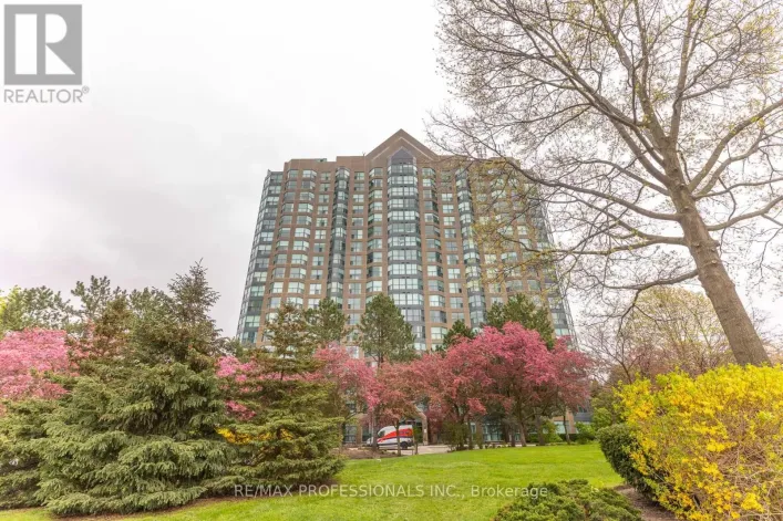 702 - 2177 BURNHAMTHORPE ROAD W, Mississauga