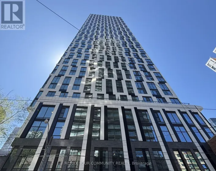 702 - 252 CHURCH STREET, Toronto