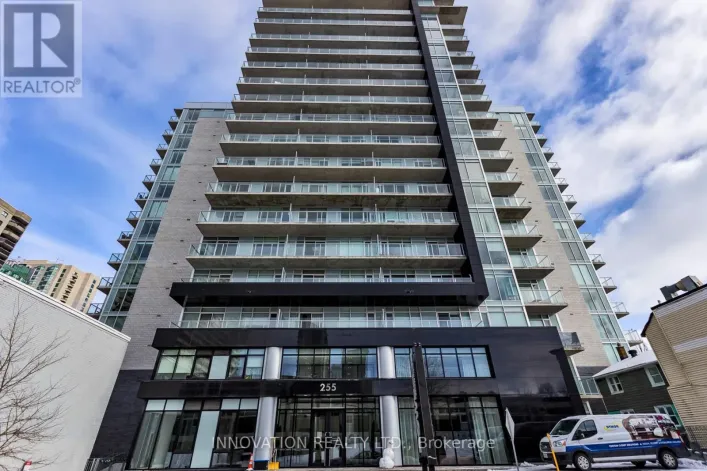 702 - 255 BAY STREET, Ottawa