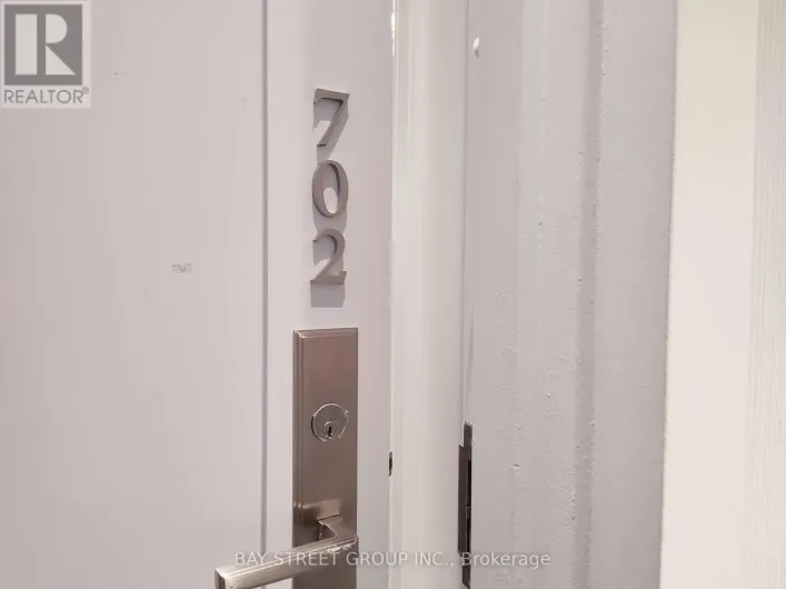 702 - 3 GLOUCESTER STREET, Toronto
