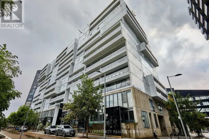 702 - 32 TROLLEY CRESCENT, Toronto