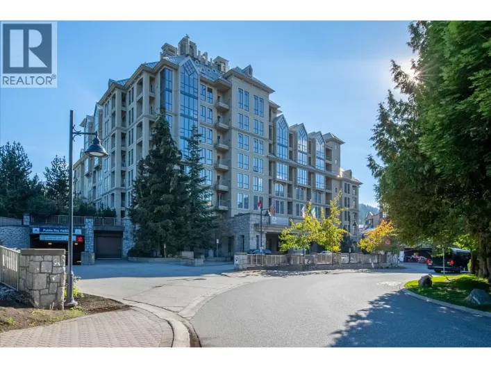 702 4320 SUNDIAL CRESCENT, Whistler