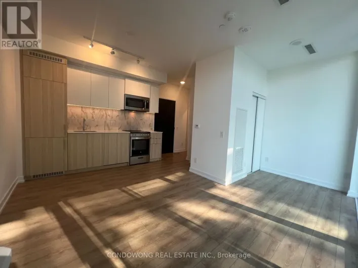 702 - 500 DUPONT STREET, Toronto