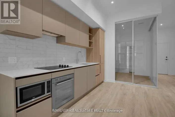 702 - 55 MERCER STREET, Toronto
