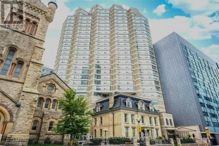 702 - 71 SIMCOE STREET, Toronto
