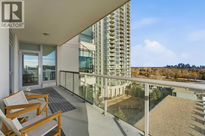 702, 77 Spruce Place SW, Calgary