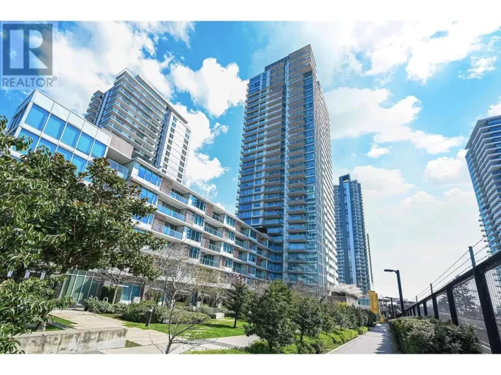 702 8031 NUNAVUT LANE, Vancouver