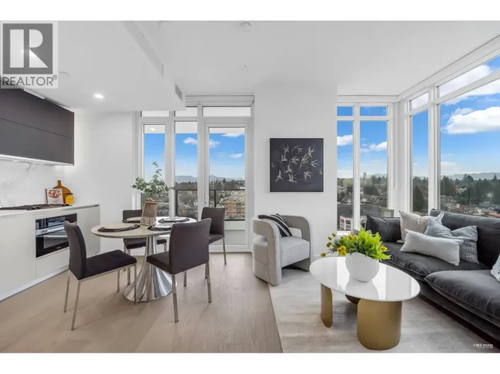 702 8415 GRANVILLE STREET, Vancouver