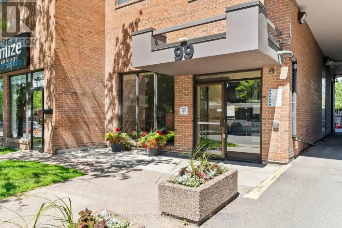 702 - 99 HOLLAND AVENUE, Ottawa